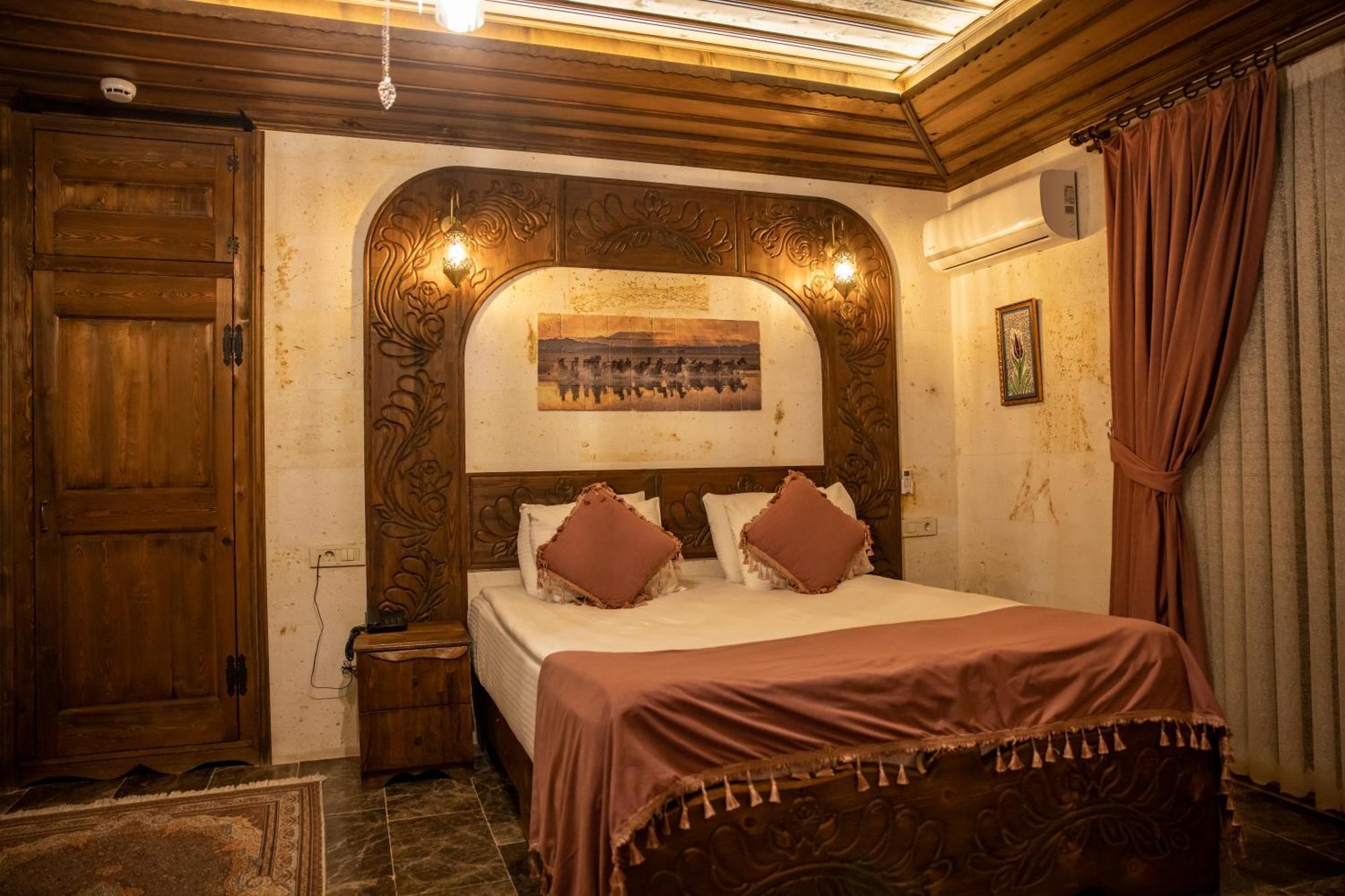 Garden Suites Hotel Cappadocia Гьореме Стая снимка
