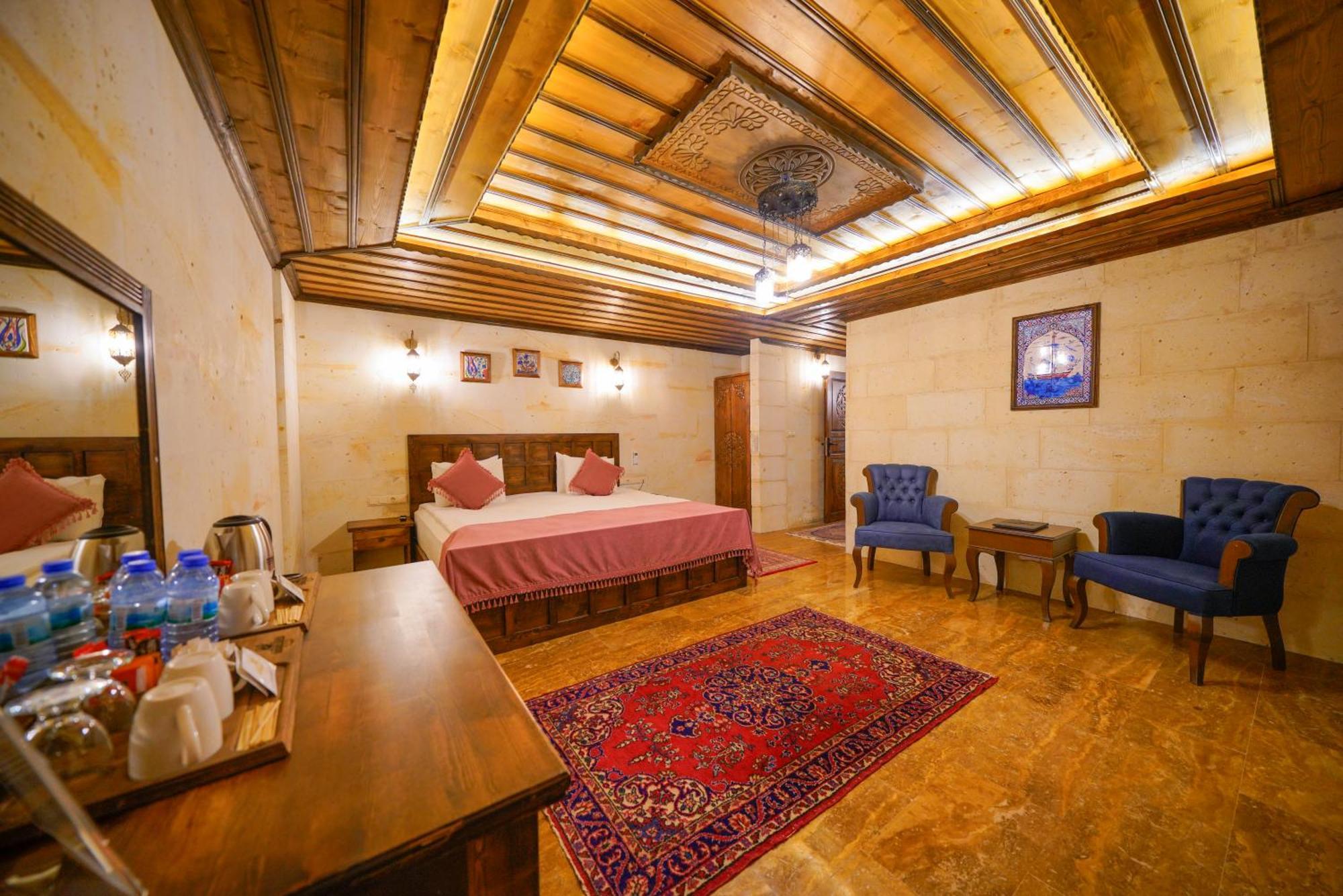 Garden Suites Hotel Cappadocia Гьореме Стая снимка