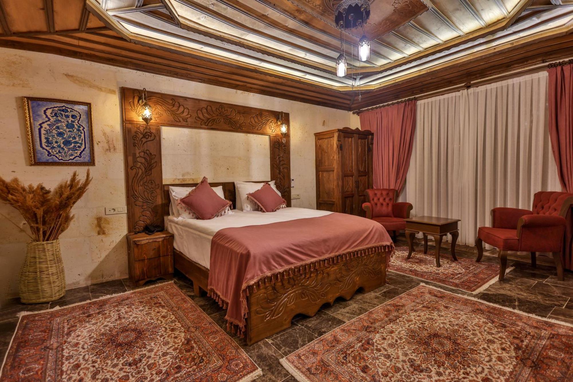 Garden Suites Hotel Cappadocia Гьореме Стая снимка