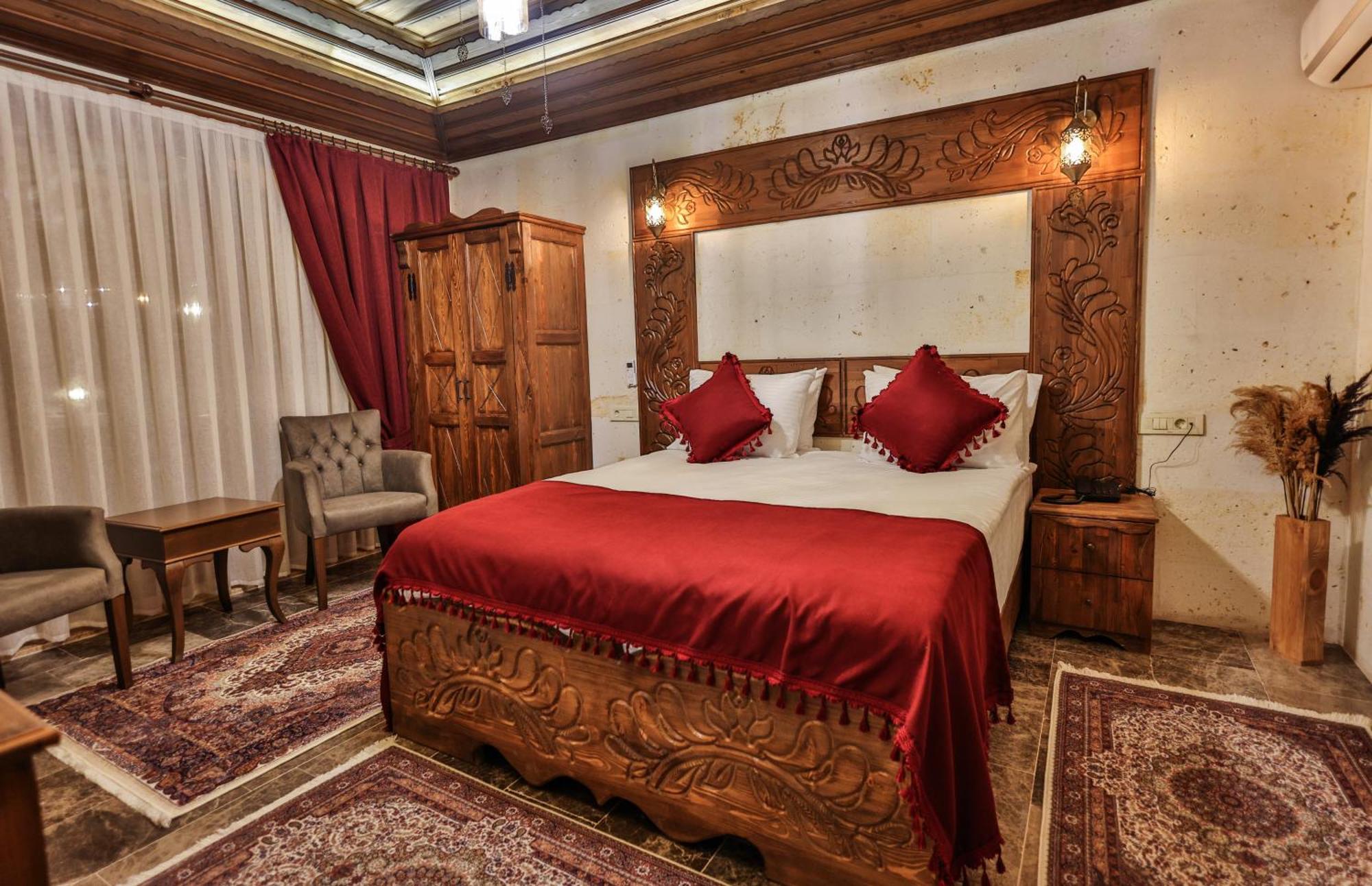 Garden Suites Hotel Cappadocia Гьореме Стая снимка