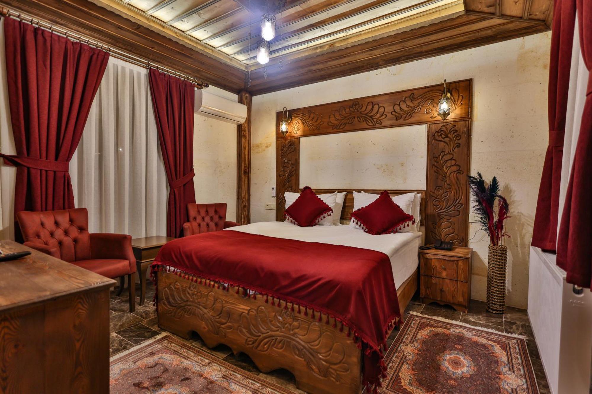 Garden Suites Hotel Cappadocia Гьореме Стая снимка